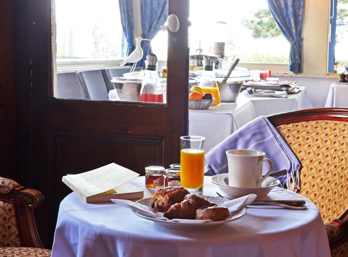 Hotel Bellevue Villerville Esterno foto