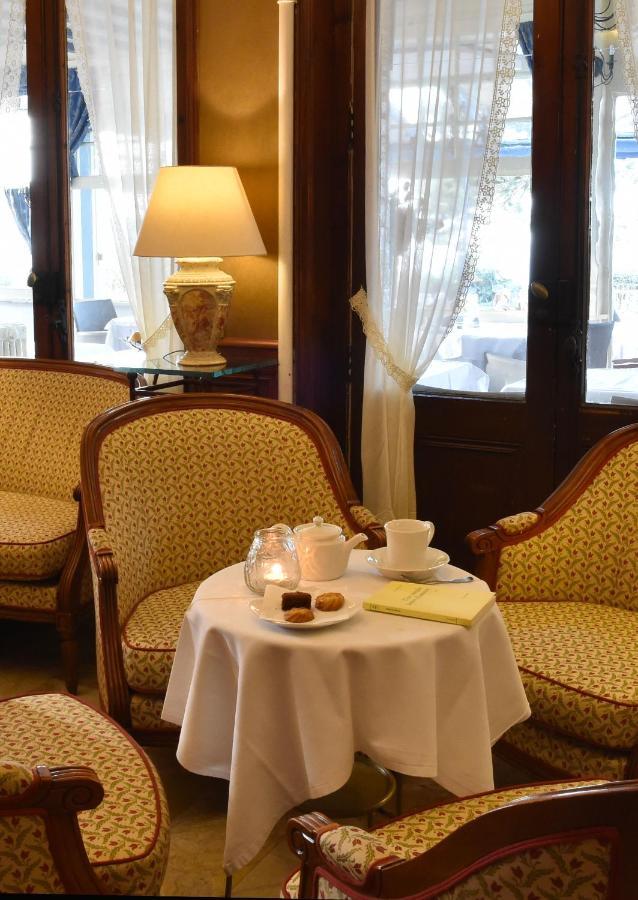 Hotel Bellevue Villerville Esterno foto
